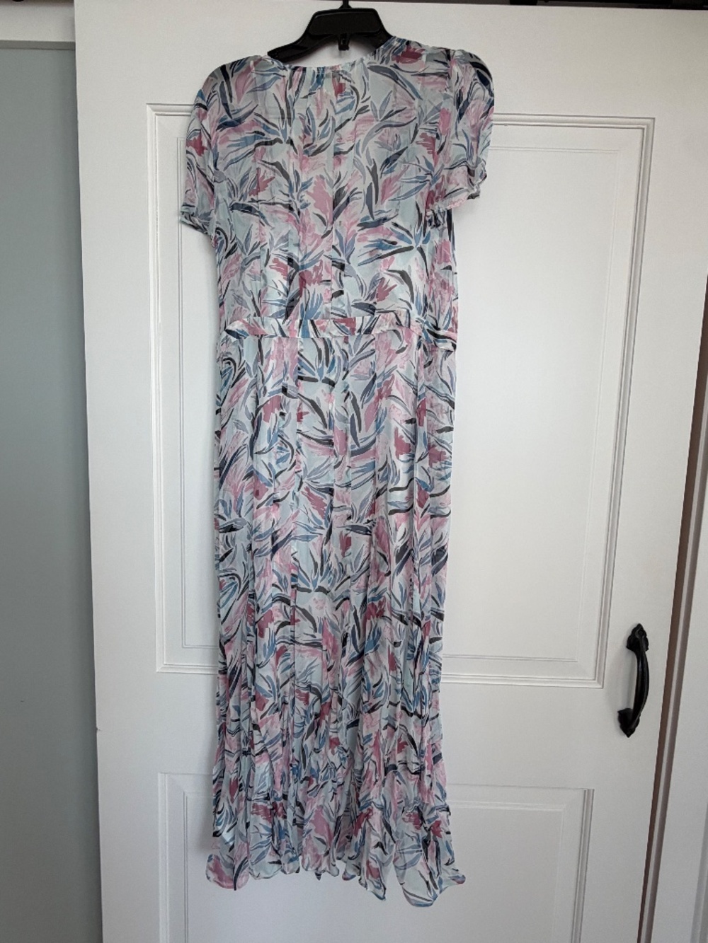 Club Monaco - Picture 3 of 3